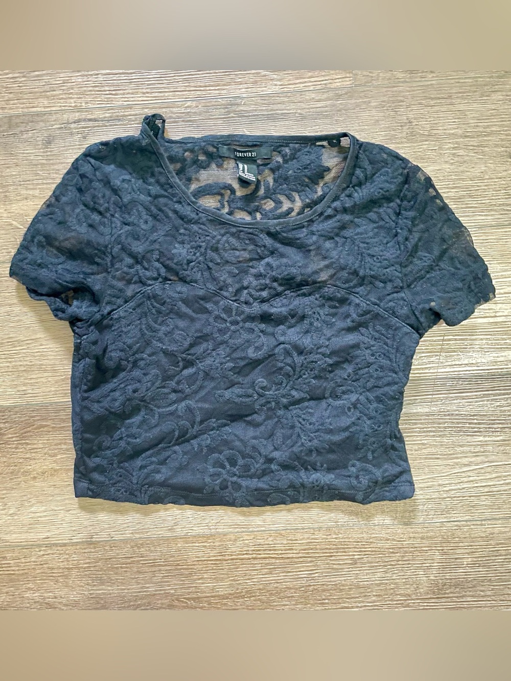 Women’s Black Lace Short Sleeve Crop Top